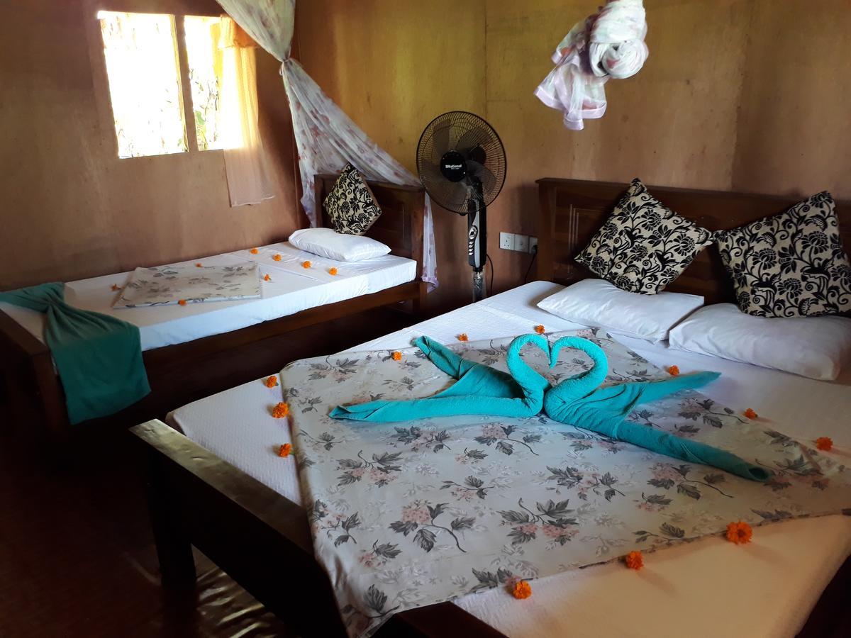 Sigiri Aliya Tree House Hotel Szigirija Kültér fotó
